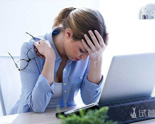 香港验血人民币多少钱啊,月经期间可以用痔疮膏吗 使用痔疮膏一定要注意这些