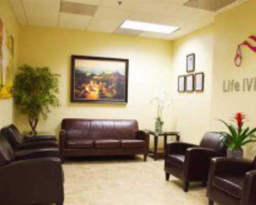 香港验血是D是男是女,试管婴儿价格贵还是人工受孕贵？