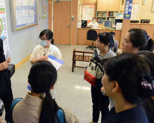 关于香港验血鉴定胎儿性别真实性,67岁失独母亲试管婴儿怀上双胞胎为何遭医院