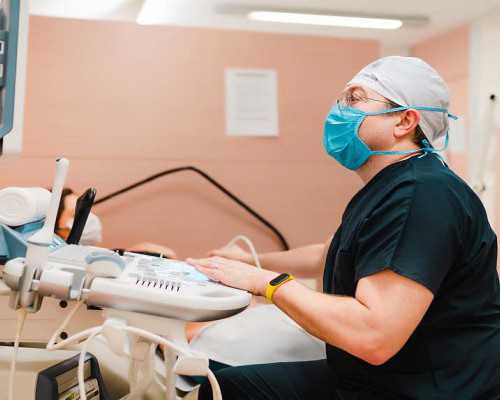 现在去香港验血知性别需要多少钱,下面的歌词里对不对？如果不对请纠正。（