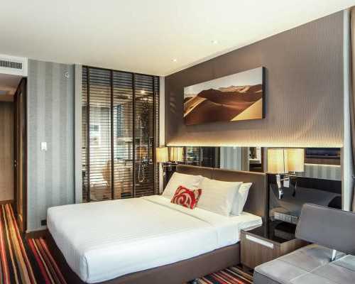 古玩鉴定 免费 在线铃铛清,什么八字的人易遭遇爱人劈腿