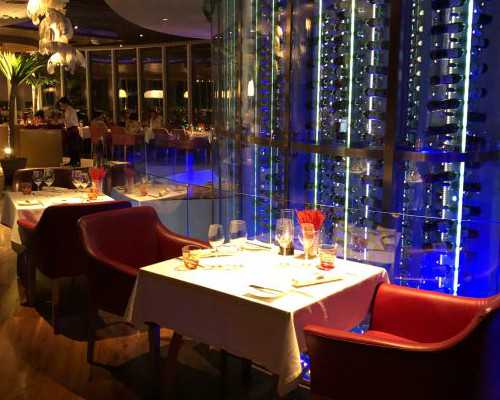 李成儒古玩电视剧大全,三角肌中束在哪个位置怎么锻炼三角肌中束